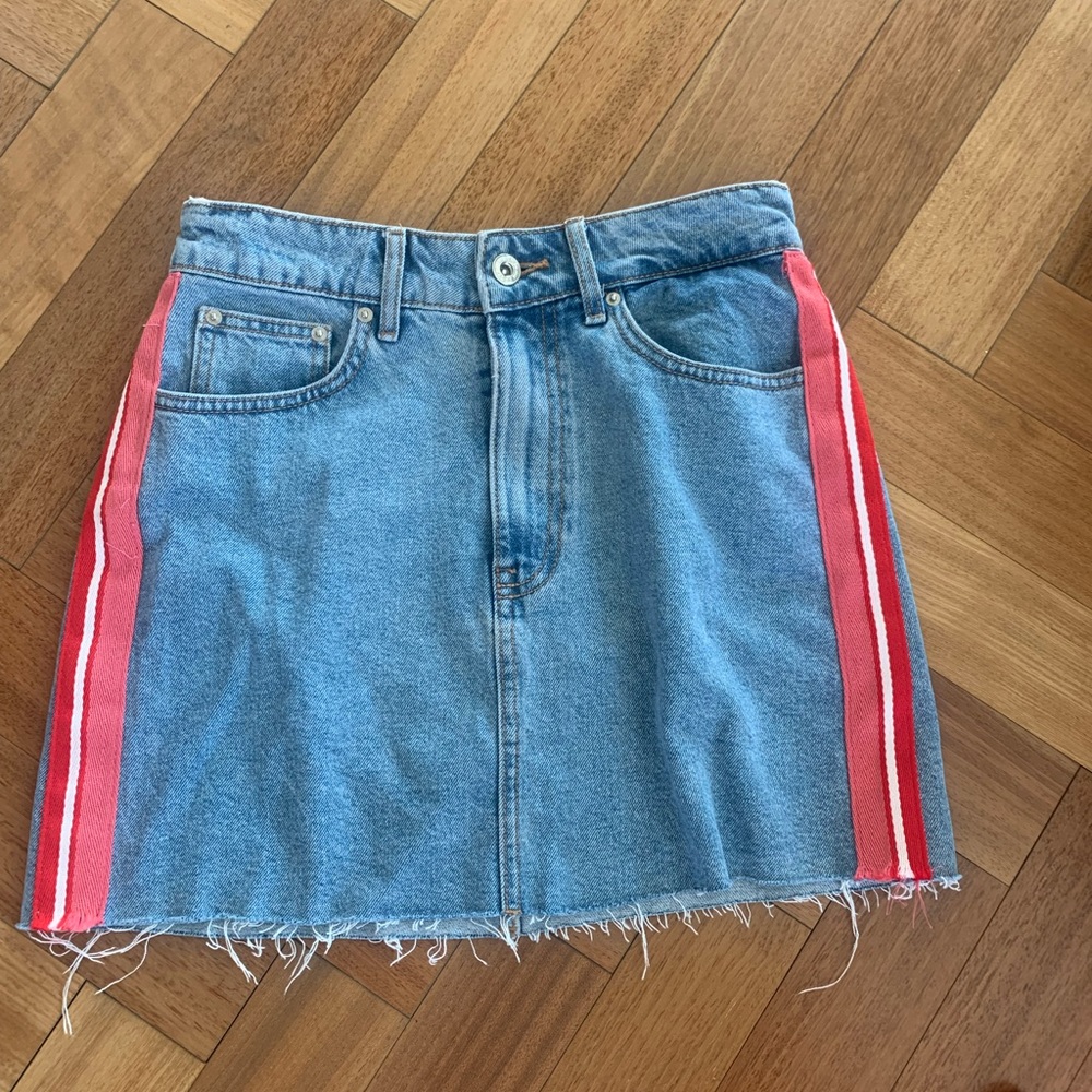 ZARA BRAND NEW denim skirt